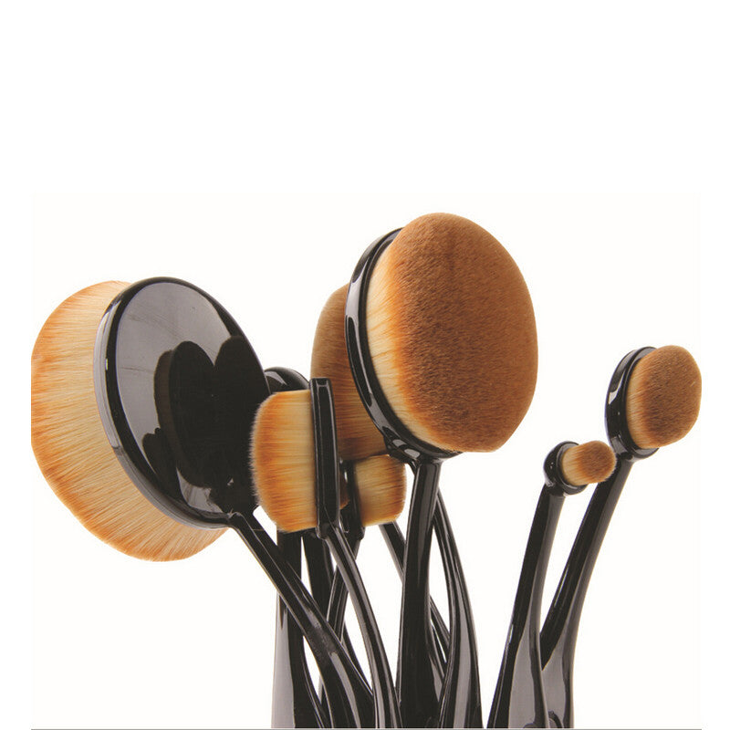 Toothbrush-Shaped Brush Set